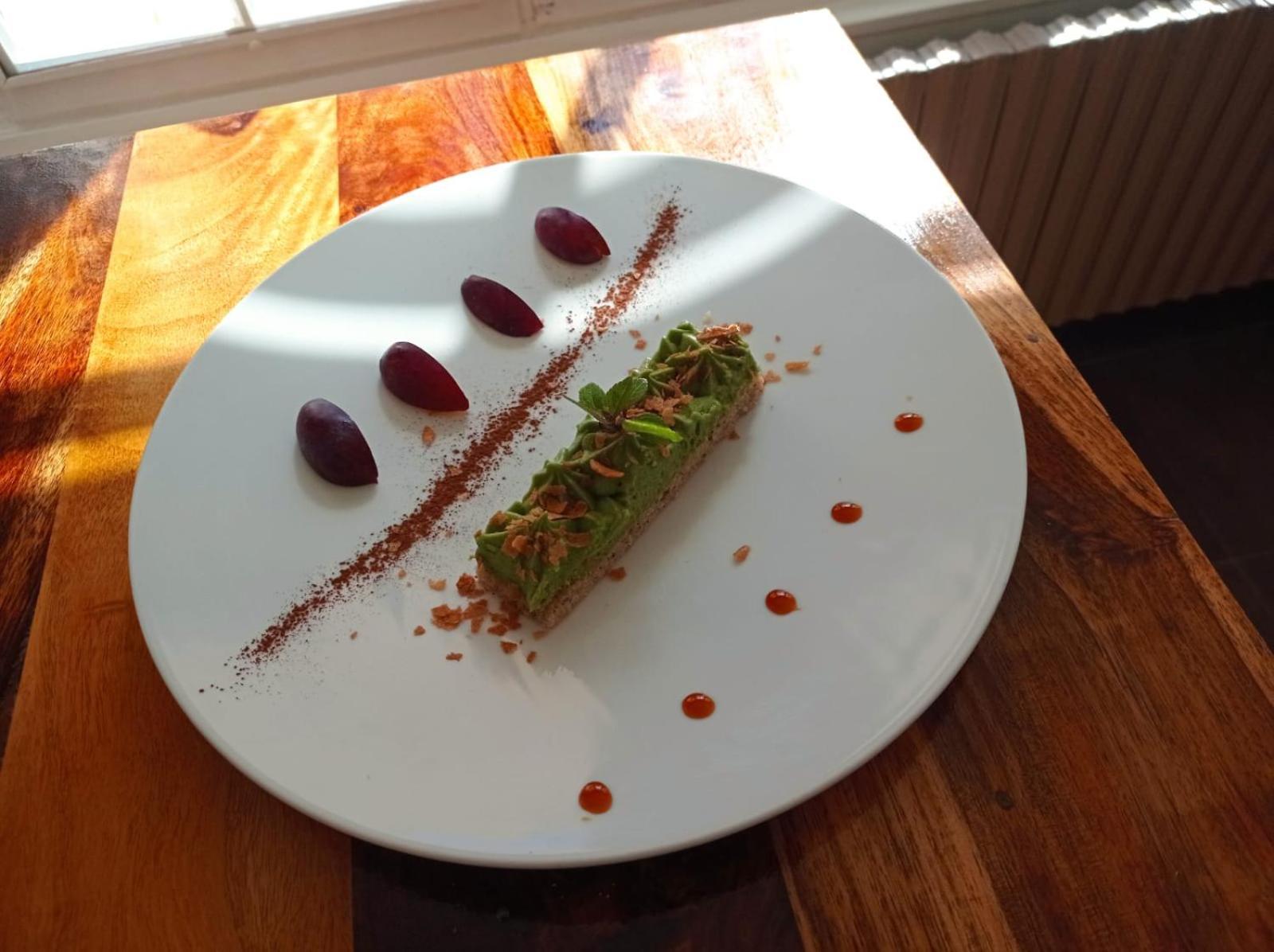 Hotel Les Fleurs Pontaubert ภายนอก รูปภาพ